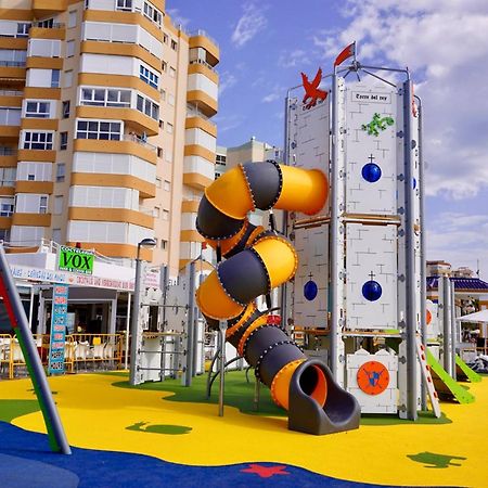 Beachfront Apartment Madrid 709 Torrox Buitenkant foto