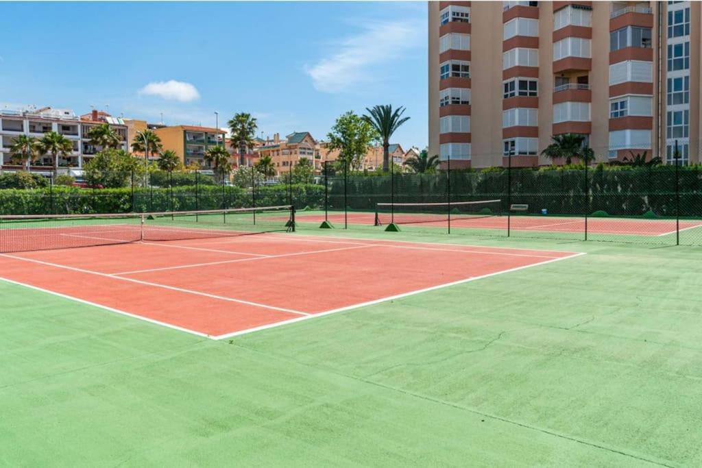 Beachfront Apartment Madrid 709 Torrox Buitenkant foto